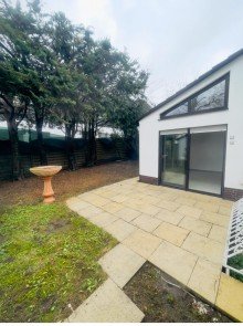 Terrasse Sch�nes EFH mit Garten und Garage in Eschborn zur Miete.VERMIETET.