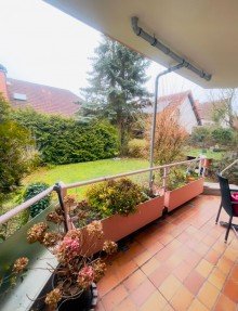 Balkon (2) Sch�ne 2 ZW mit Garten und Garage in Kriftel.