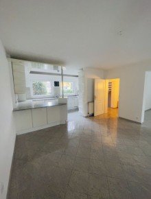 K�che Sch�nes EFH mit Garten und Garage in Eschborn zur Miete.VERMIETET.