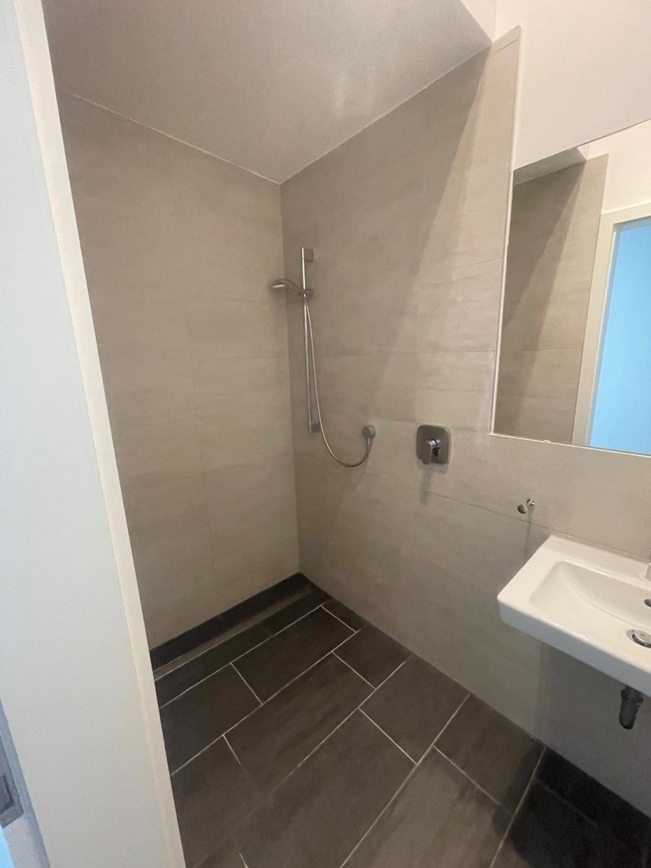 Bad 1 Etagenwohnung Eschborn